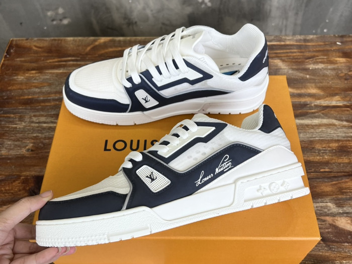 l0*is V*t0n lv trainer lvt-219