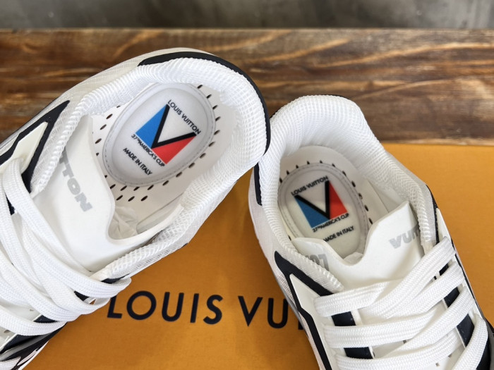 l0*is V*t0n lv trainer lvt-219