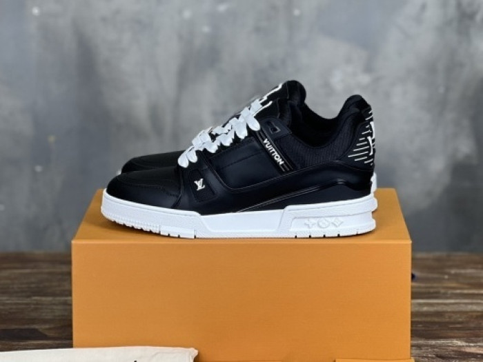 l0*is V*t0n lv trainer lvt-217