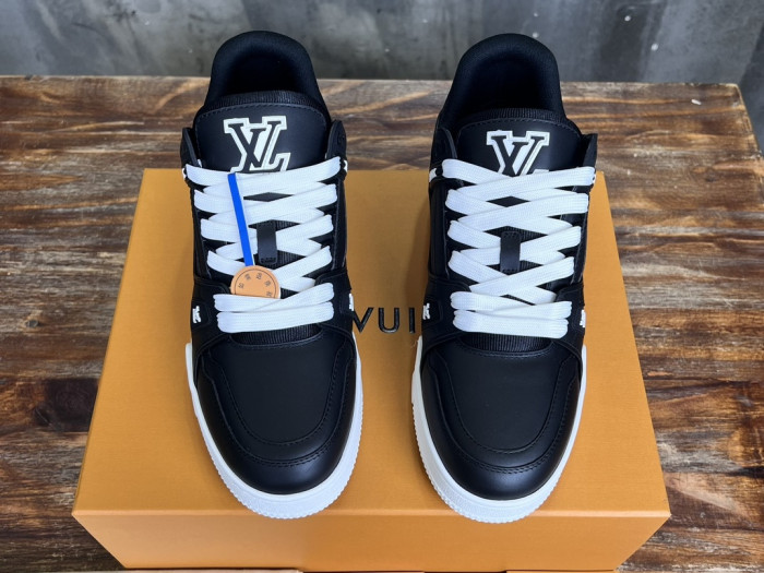 l0*is V*t0n lv trainer lvt-217